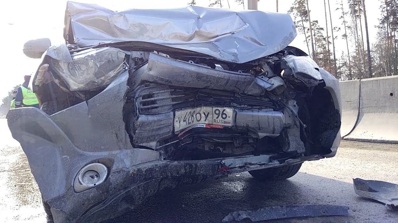 Три авто ужур