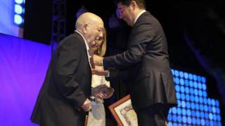 Entrega medalla de Hijo Adoptivo de Guía de Isora a Víctor Alfayate Martín 16 sep 2016