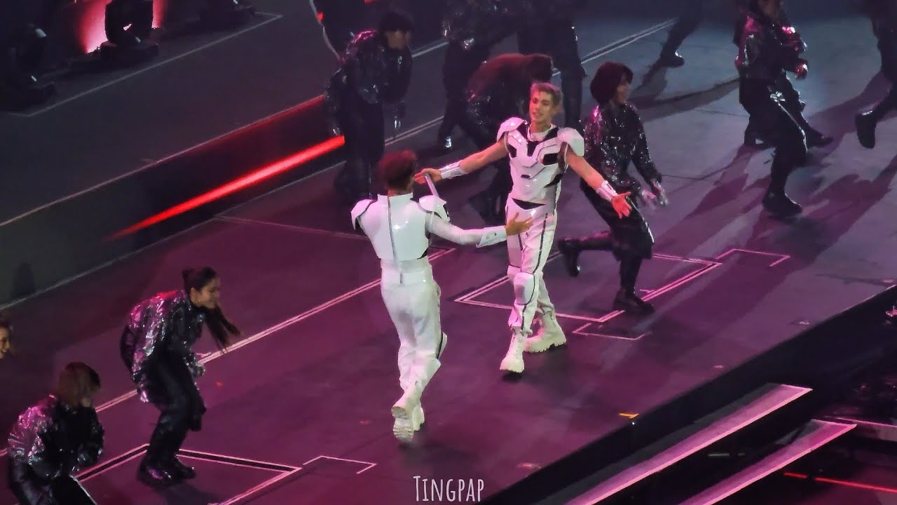 แฟนในอนาคต - GeminiFourth #GFAWAKEConcertD1