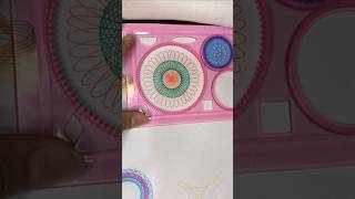 Spinning creativity into motion! ✨✍️ #artinmotion #geometricdesign #spirograph #sosatisfying