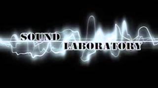 Banging sound effect 4 bangs
