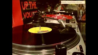 As Vinyl Makes A Comeback, Some Finding Big Money In Old Records