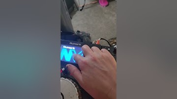 ok, I got Numark NV1 to firmware update after error code...