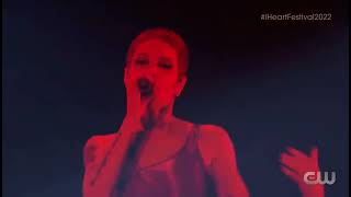 Halsey - performs “I’m not a woman,I’m a god” at Iheartradio music festival 2022 (full performance)