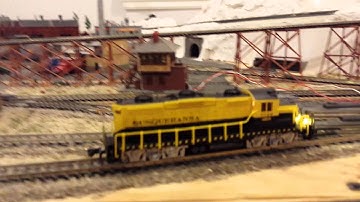 LifeLike N-Scale GP18 with DCC and Custom Ditch Lighting using Digitrax DZ146