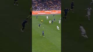 Šis vaikinas moka šaudyti 👌