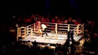 Yvel Vs. Faverus At Pride & Honor, Rotterdam 2006 Round 1