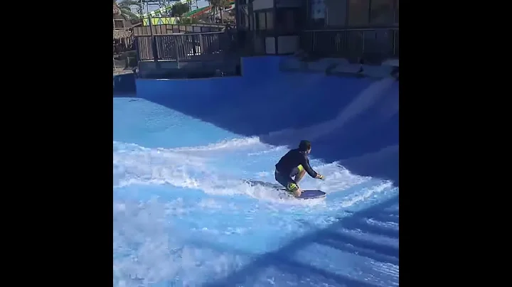 Sean Beckwith the magician on the FlowRider Surf M...