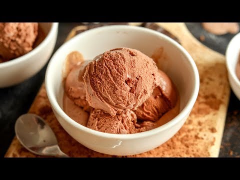 KETO ICE CREAM | CHOCOLATE MASON JAR ICE CREAM FOR KETO