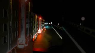 Mezarliktan Hic Farkim Yok Gece Durmadan Aglarim Süper Parca