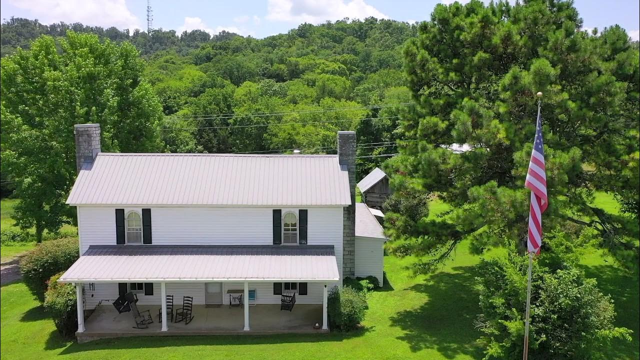 9591 Clovercroft Road, Franklin, Tennessee 37064 House and Acreage