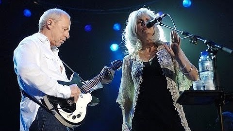 I dug up a diamond - Mark Knopfler and Emmylou Harris - : Real live roadrunning DVD - (2006 tour)