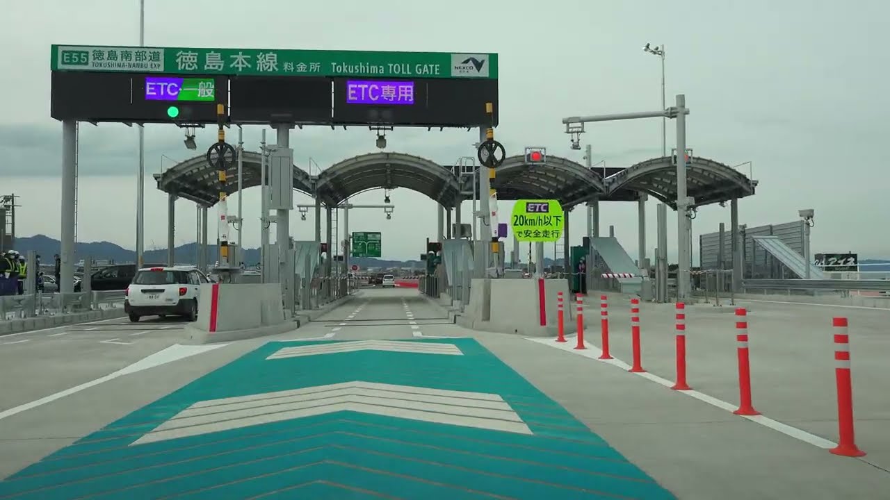 4K　徳島南部道→徳島道→高松道（ほぼ全線）　等速　徳島津田IC→徳島JCT→鳴門JCT→川之江JCT（→新居浜IC）　2022年3月撮影版