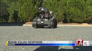 How local bomb squads prepare for situations like devices sent to Obama, Clintons, CNN