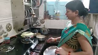 Meri chhoti Si kitchen tour,