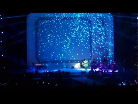 丁噹[真爱好难得]新加坡演唱会 2013 - 我愛他 (1/2)