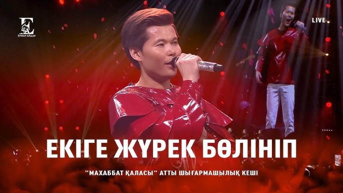 Дикс өте қалың Әйелдер бір-біріне сисады