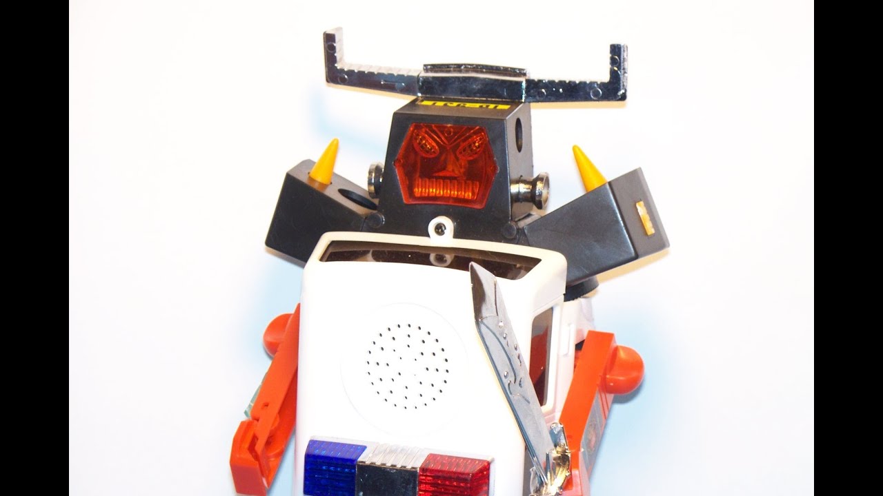 ELECTRONIC MAGIC ROBOT TRANSFORMING CAR LIGHTS and SOUNDS MOTORIZED TOY REVIEW