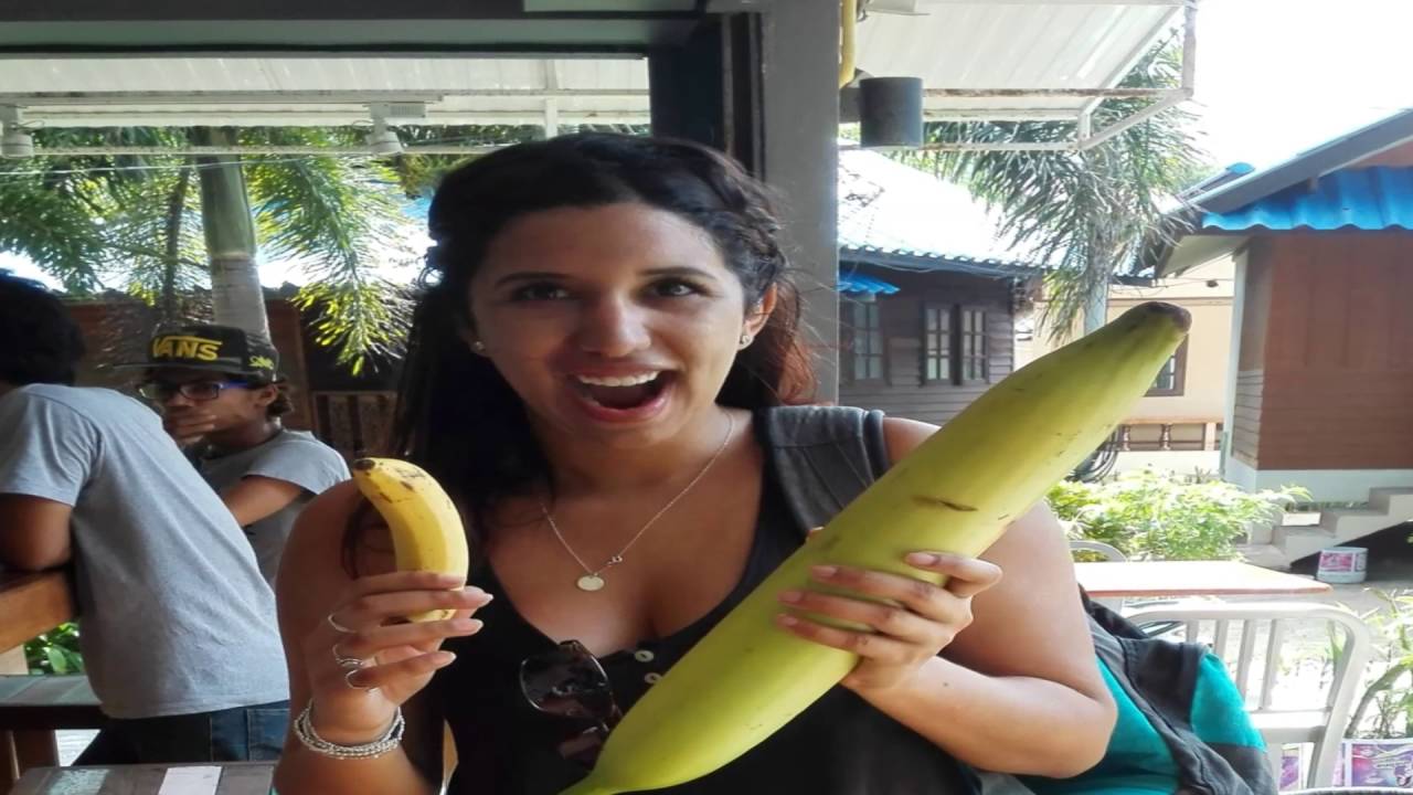 huge bananas in the world YouTube huge bananas in the world YouTube