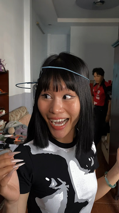 Đội móc lên đầu tự xoay ma quái | Ngọc Thu Hằng x Nem Phạm | Ngọc Thu Hằng 