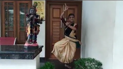 Thulasikathir nulliyeduthu Dance cover by Keerthana