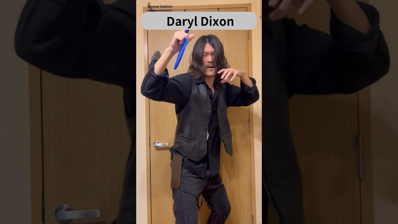 The Walking Dead:Daryl Dixon and Normal Person.