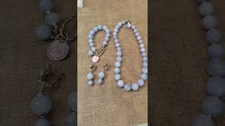 комплект из кварца нереально красивого цвета.. фурнитура люкс под серебро