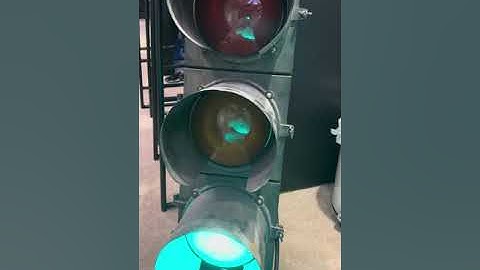 Customer Video for my 4 ch EMR Wifi Traffic Light Controller