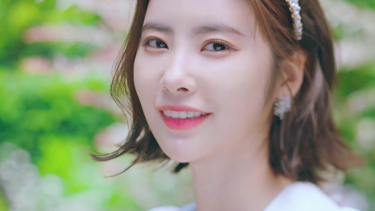 DIA - Hug U (Hun sub - PengSang Team) - YouTube