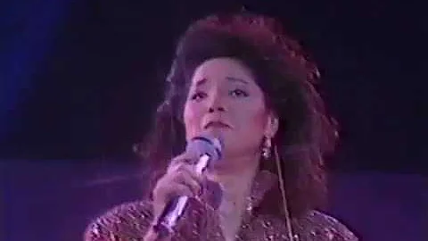 1983-12  鄧麗君 Fire （香港紅磡演唱會） - 天天要聞