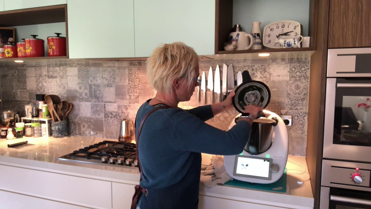 Making almond milk, Thermomix / TM6 YouTube