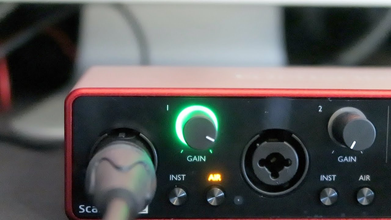 Interfaz de audio Focusrite Scarlett 4i4 de 3ra generación