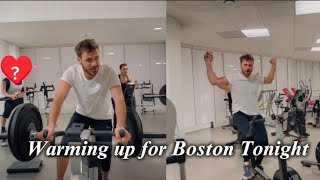 Hauser's Boston Prep: Gym Warm-Up for an Unforgettable Show! 💪🎻
