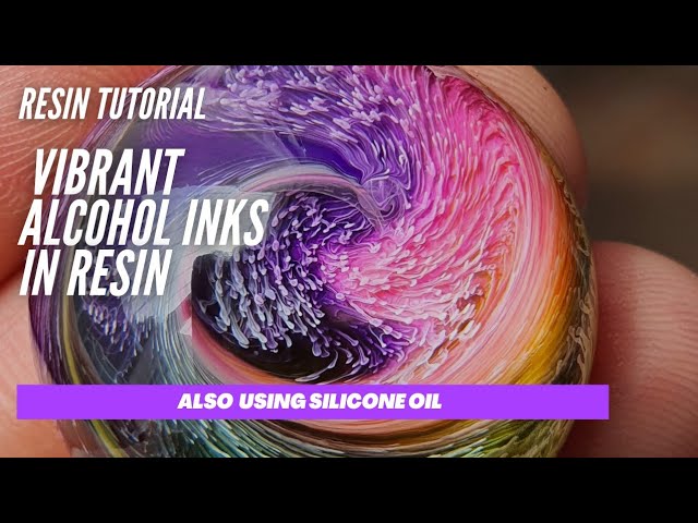 See how you can use Silicone oil and alcohol in your resin projects! 