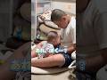 まさかの一致に気がついた赤ちゃん👶🏻|にこベビ #兄弟 #家族 #男の子 #かわいい #baby