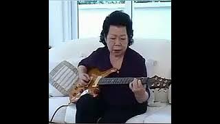 Viral 5 emak emak jago maen gitar...