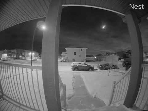 Doorbell cam captures meteor crossing Saskatoon sky