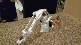 3D Printed Robotic Arm with ESP8266 and MicroPython