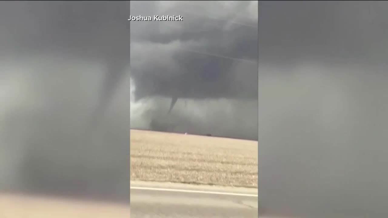 Tornadoes kill at least 10 across US Midwest and South - YouTube