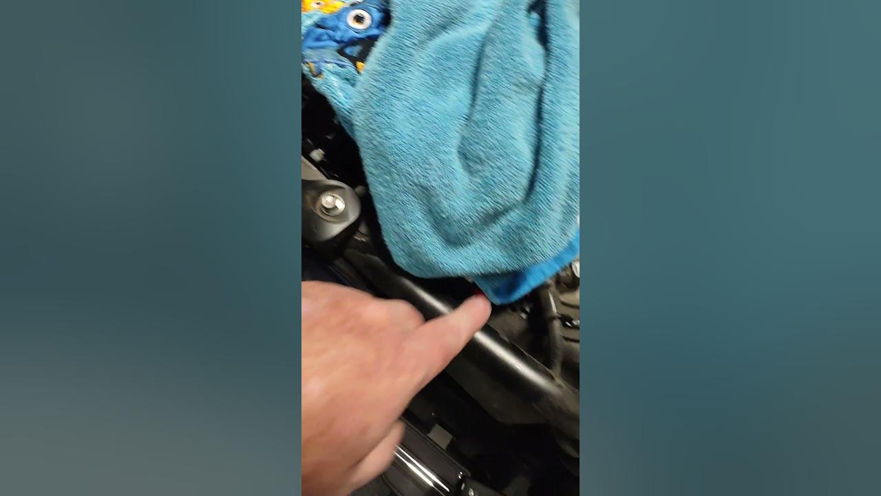 Honda Goldwing Antenna Splitter Update #shorts - YouTube