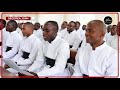 Mtu Akinitumikia - Kwaya ya Mafrateli wa Seminari Kuu ya Segerea Jimbo Kuu la Dar es Salaam