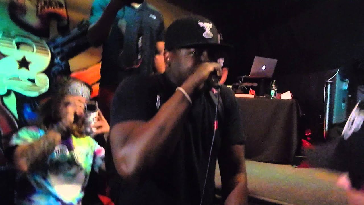 Calvin Rose SXSW 2015 "City Behind Me" Performance