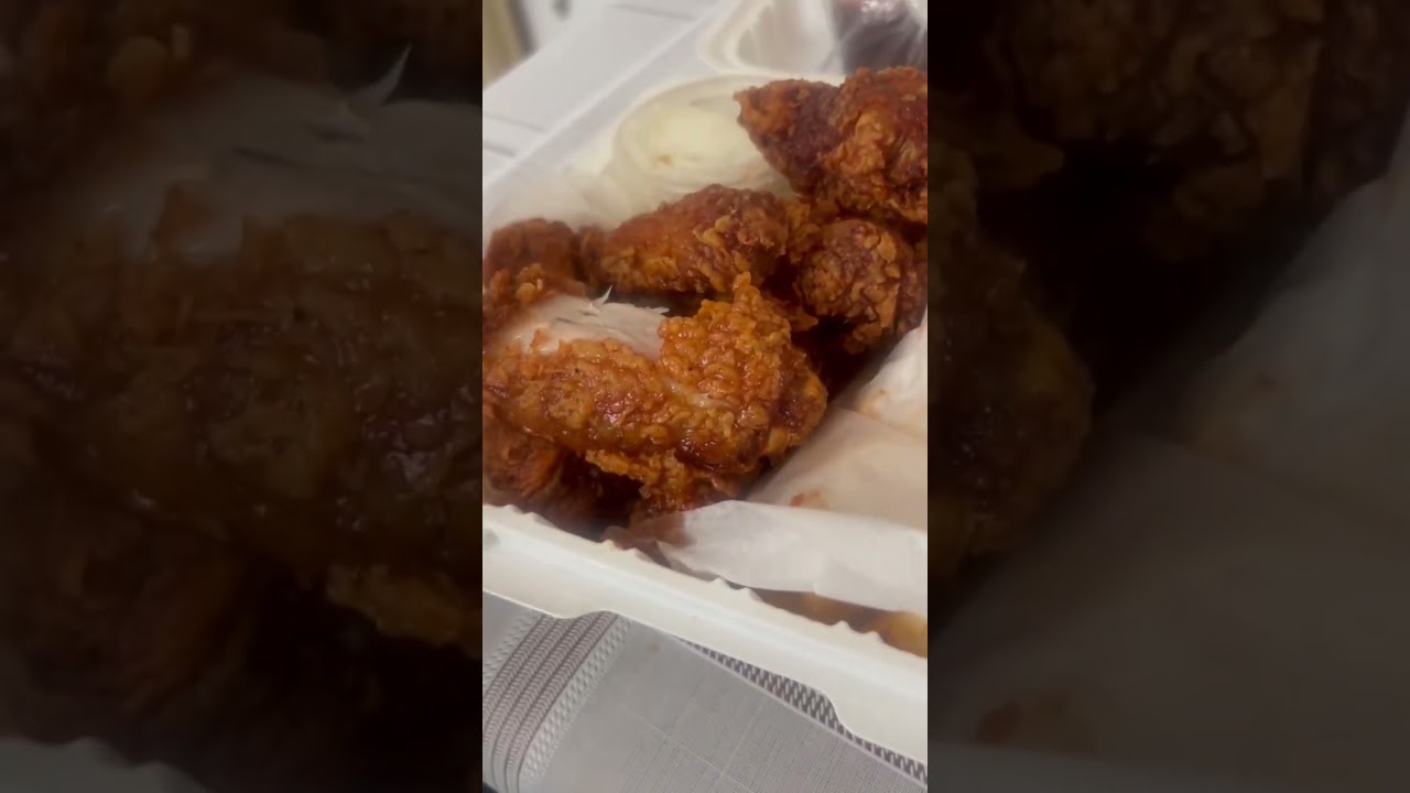 Cheeky Chicken Sweet Spicy Chicken Honey Butter Fries Elwood Park NJ Taste Test Fast-Food Review Guy