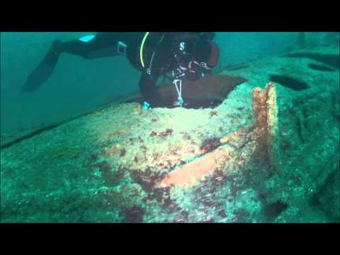 Vidéo: Plongée Sur épave Dans Les Grands Lacs - Réseau Matador