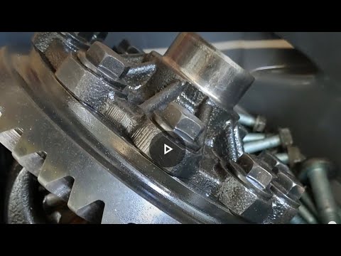 Загудел передний мост на Porsche. Диагностика, ремонт и замена подшипников. Porsche cayenne