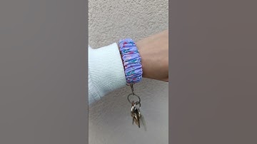 New Design Scrunchie Wristlet Keyfobs #scrunchie #keyfobwristlet #handmade #wristletkeychain #keyfob