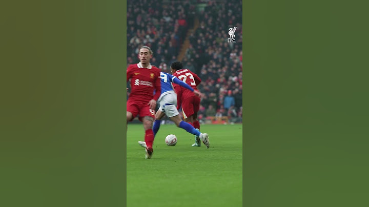Rio Ngumoha's dancing feet on debut 🕺