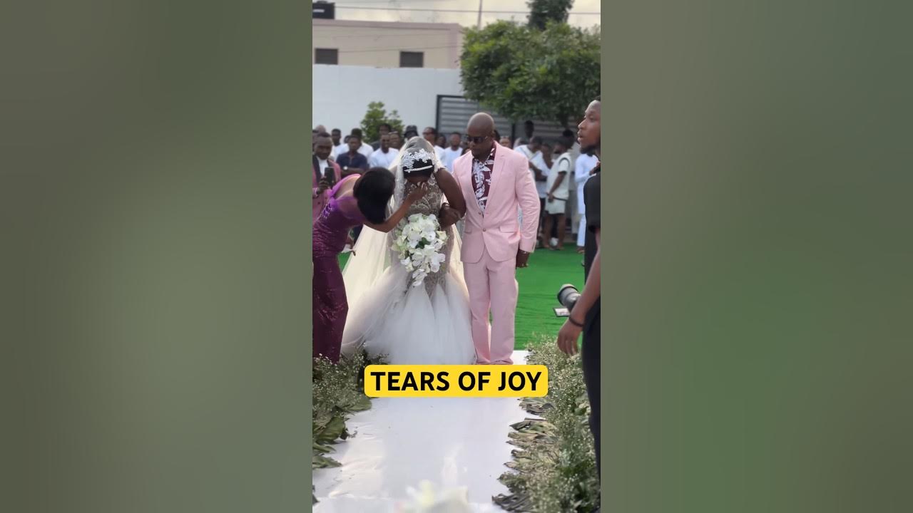 Bride Shear Tears of Joy as She Walks Down The Aisle #weddings #bride #ghanawedding Bride Shear Tears of Joy as She Walks Down The Aisle #weddings #bride #ghanawedding