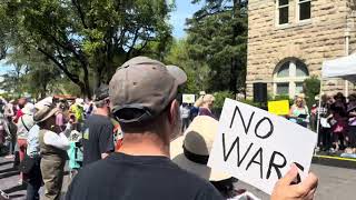 Singalong at Sonoma ‘No Kings’ protest 