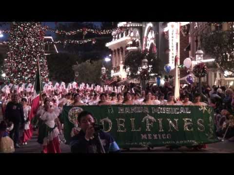 Banda Musical Delfines - Xalapa, Veracruz, Mxico - Disneyland 2010